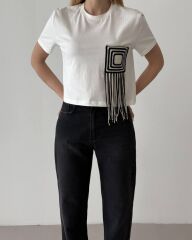 Tığ İşleme Püskül Detay Crop T-Shirt