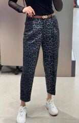 ÖN CEPLİ PİLELİ PANTOLON