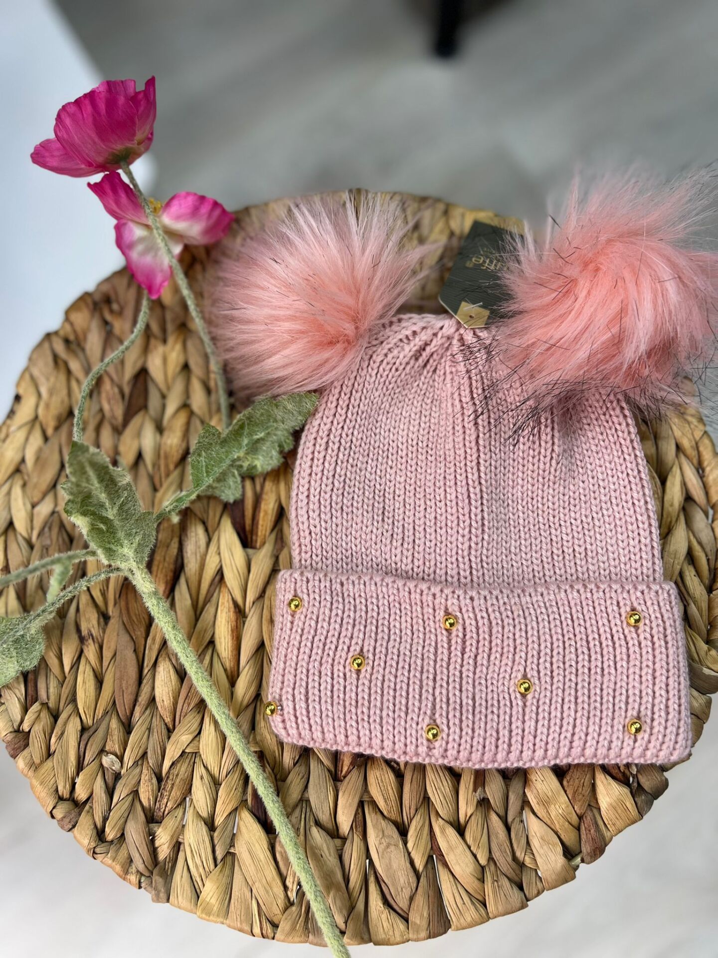 PONPONLU YÜN BERE PEMBE