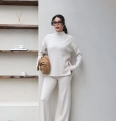 YARIM BALIKÇI YAKA TRİKO TAKIM