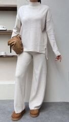 YARIM BALIKÇI YAKA TRİKO TAKIM