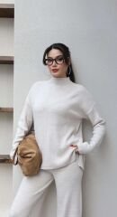 YARIM BALIKÇI YAKA TRİKO TAKIM